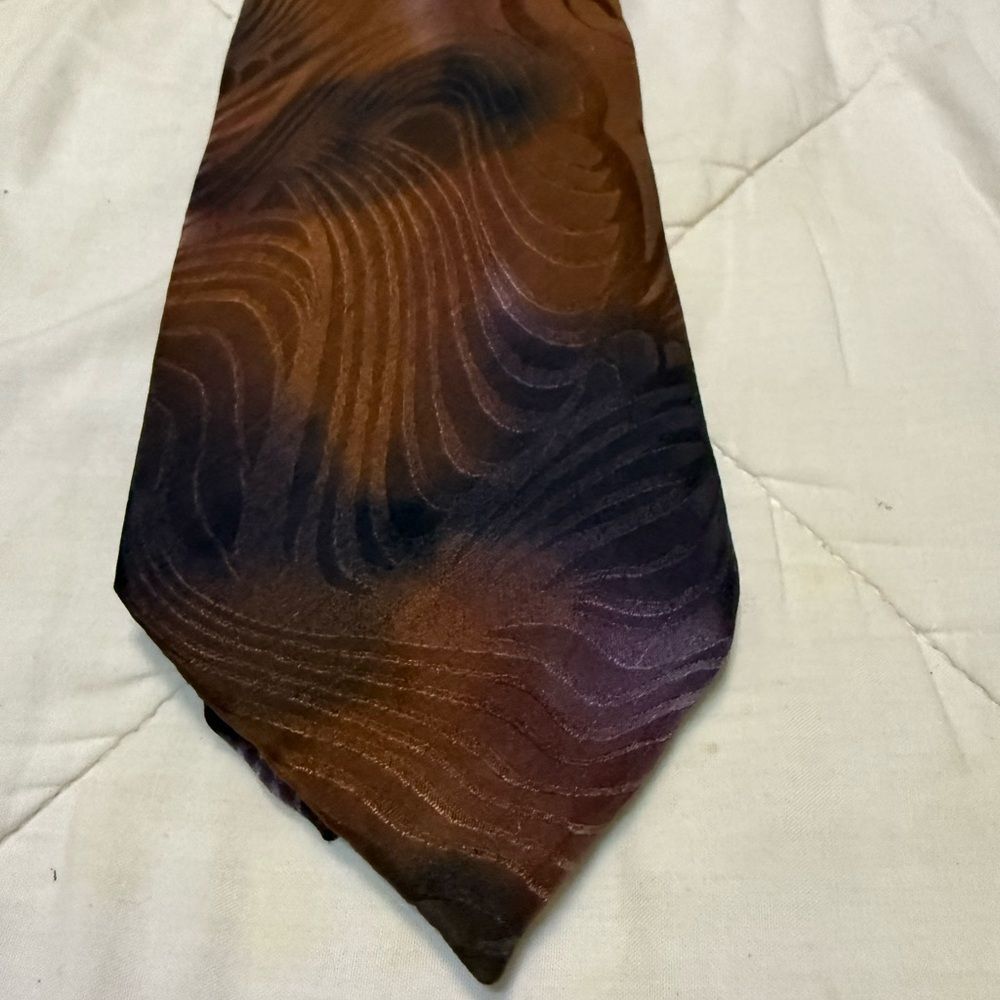 J Blades & Co. Sophisticated Brown and Black Abstract Pattern Tie